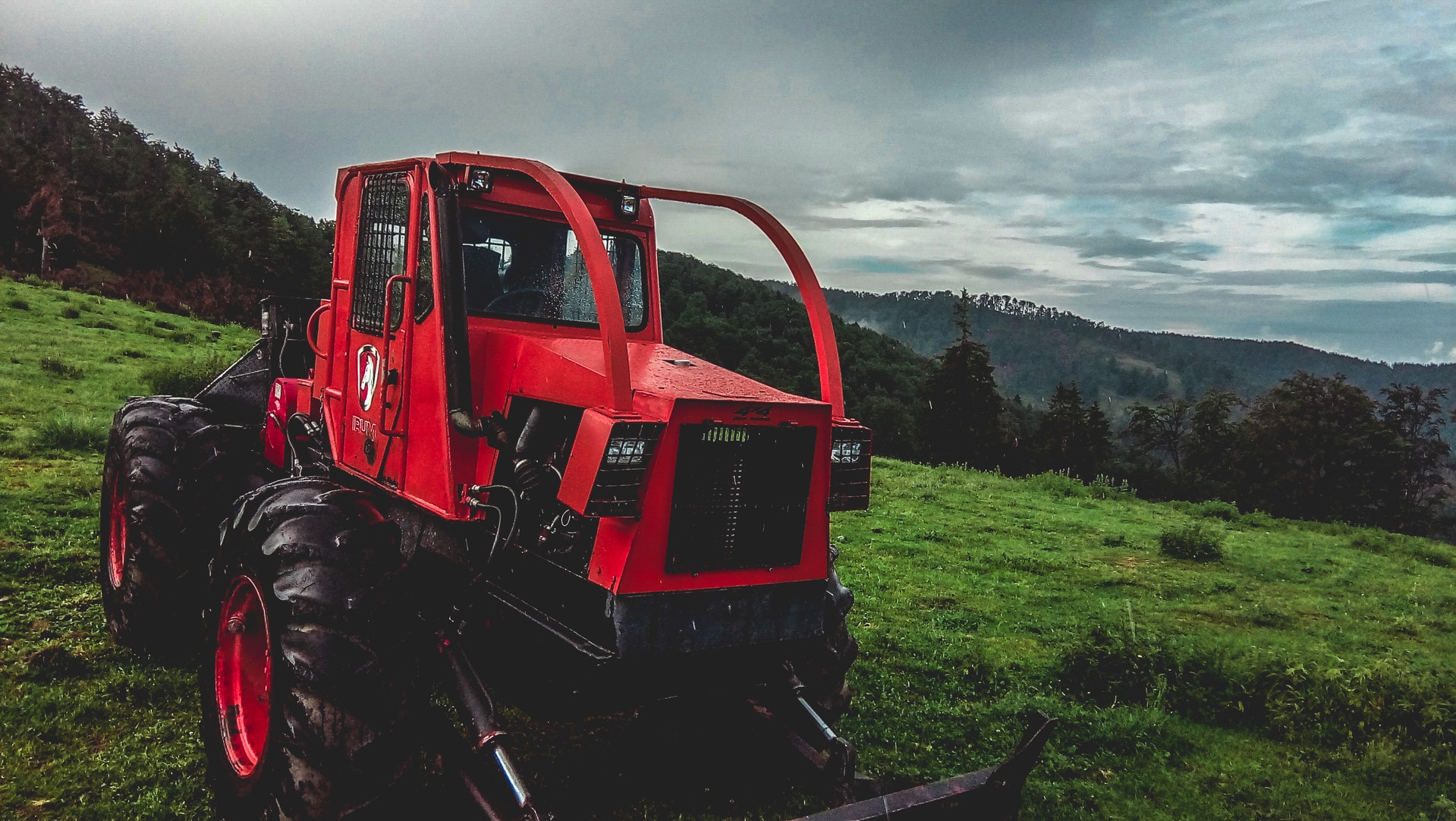 Займ под ПТС специальной техники в Щелково
